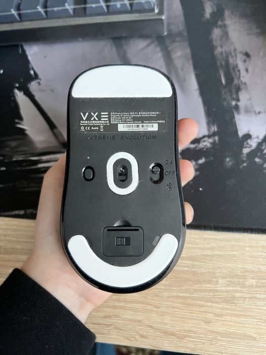 Продаю мишку Vxe r1 Se+