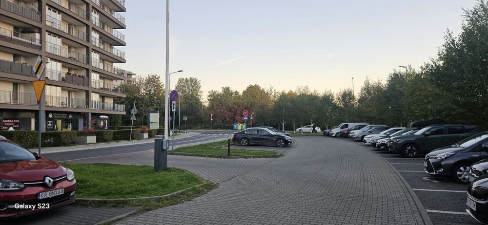 Wynajme miejsce postojowe za szlabanem Orlińskiego 2 nr 43 - Widok 2