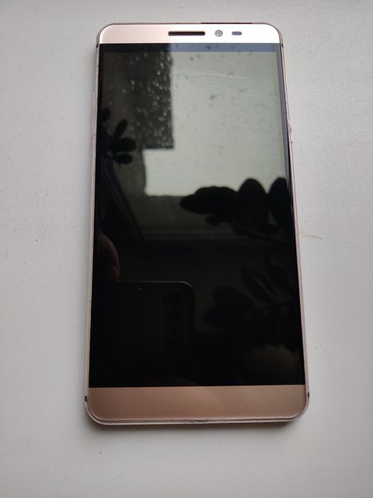 Смартфон Coolpad MAX A8 4/64 Гб