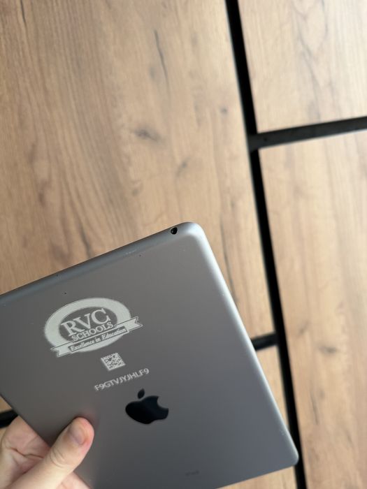 iPad 5 2017 32gb Wi-Fi