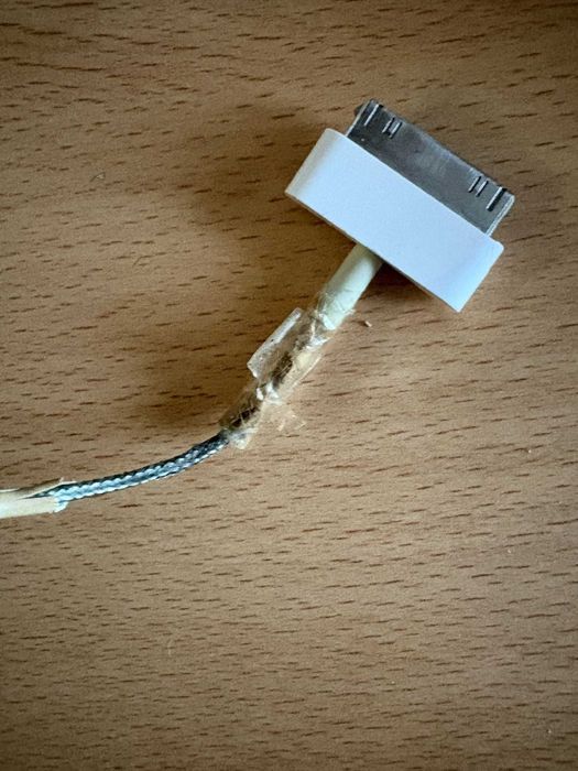 iPhone 4 8Gb bloqueado à MEO