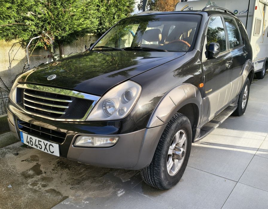 Ssangyong Rexton 7 lugares "Mercedes"