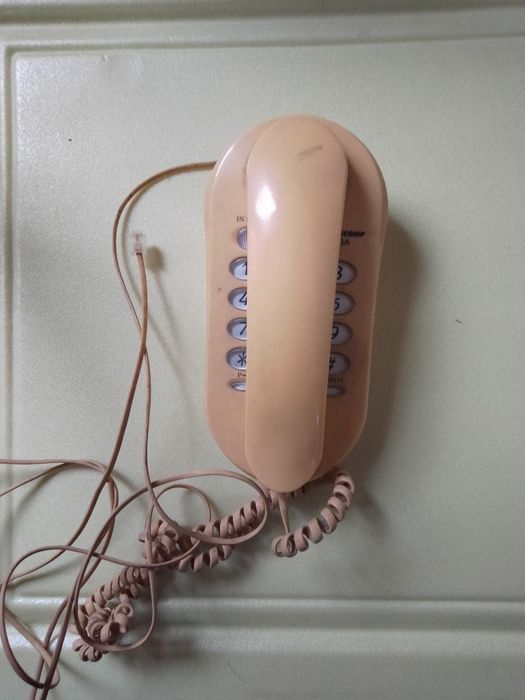 Telefon stacjonarny,guzikowy,lata 80 te.