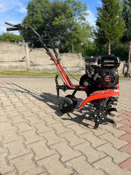 Wynajem - glebogryzarka spalinowa