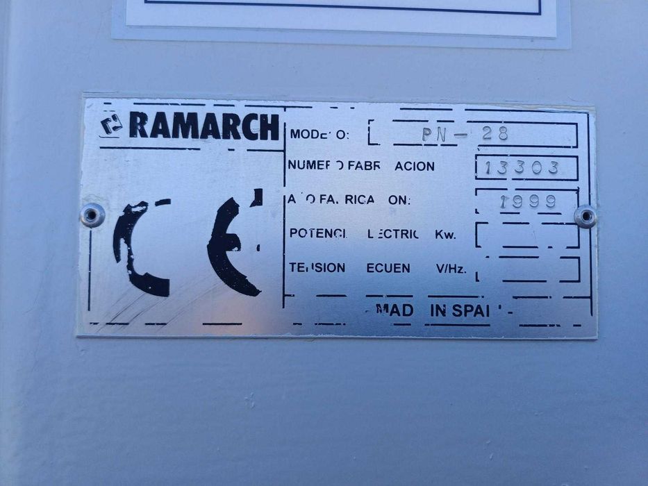 Prasa pneumatyczna do mebli RAMARCH