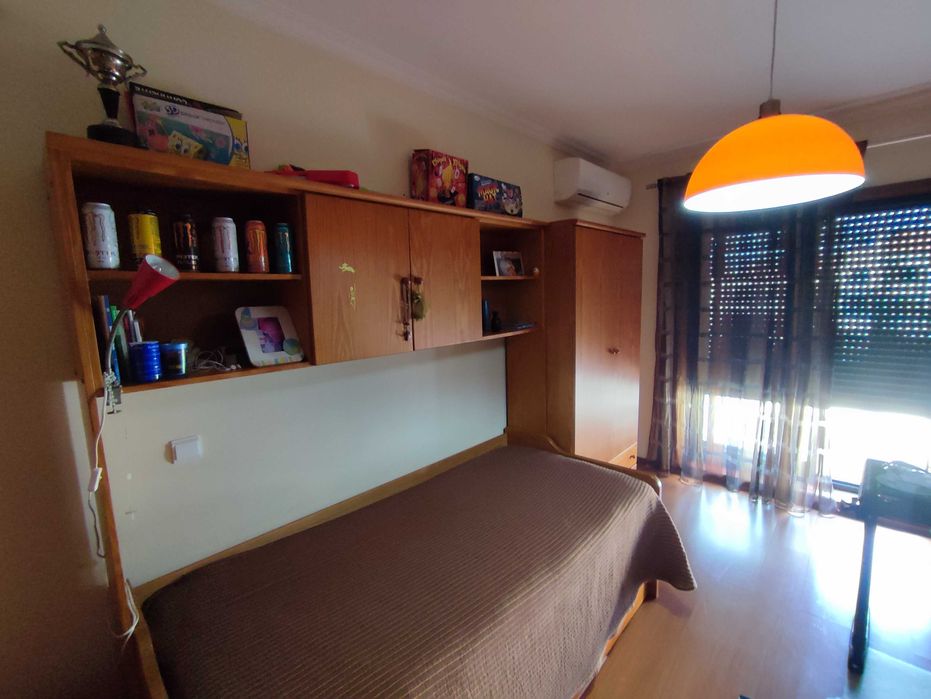 Móvel quarto/estúdio em pinho -  Criança, Jovem ou adulto