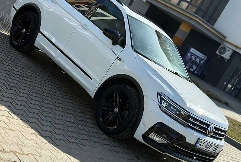 Volkswagen tiguan 2019 2.0 бензин