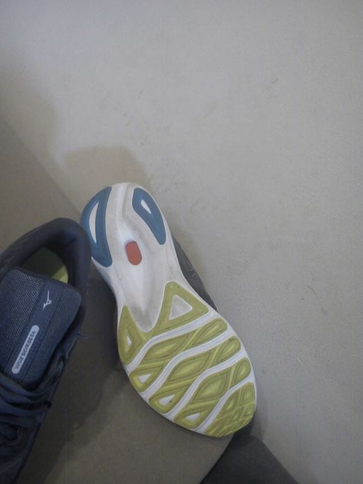mizuno 45/30cm 1 wyjscie lekkie śliczne jak nowe