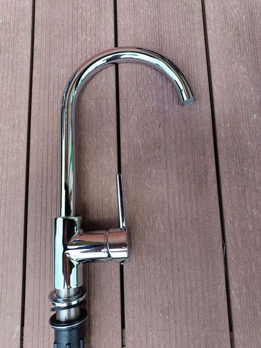 Bateria umywalkowa "Deante"