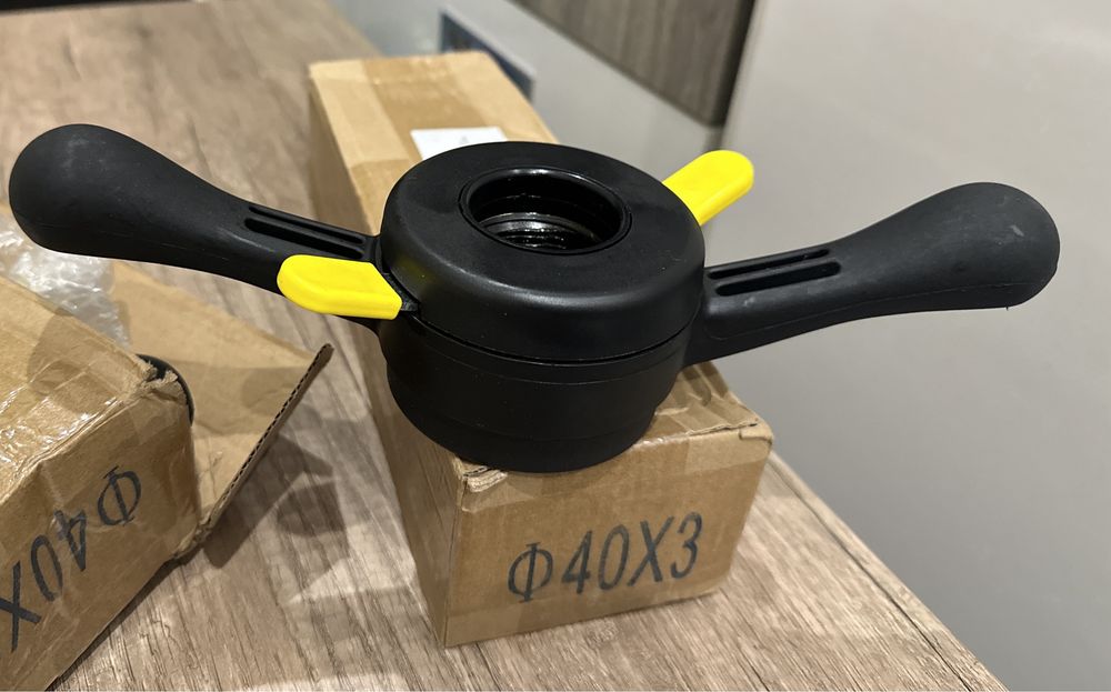 Продам зажимную гайку для балансировочного станка 36*3;38*3;40*3;40* 4