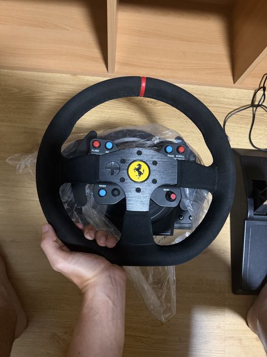 Thrustmaster Ferrari