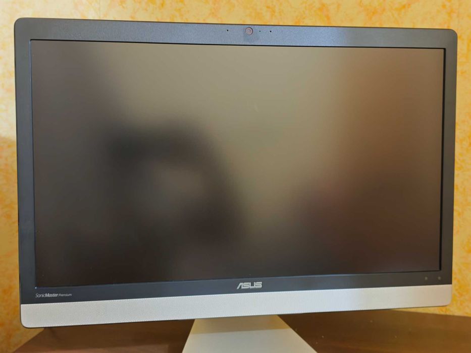 Моноблок ASUS core i3