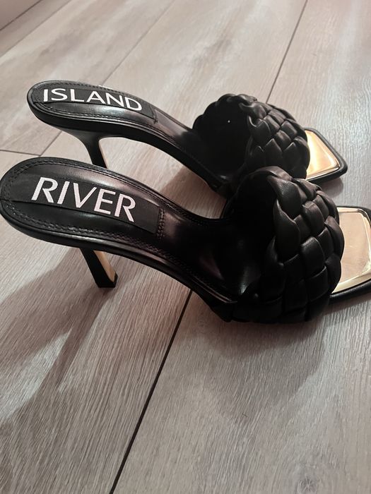 * Босоножки River Island на каблуке, чёрные, р. 38