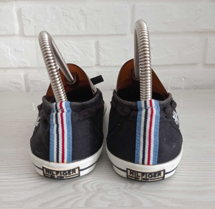 Tommy Hilfiger Victoria 5B damskie trampki 36
