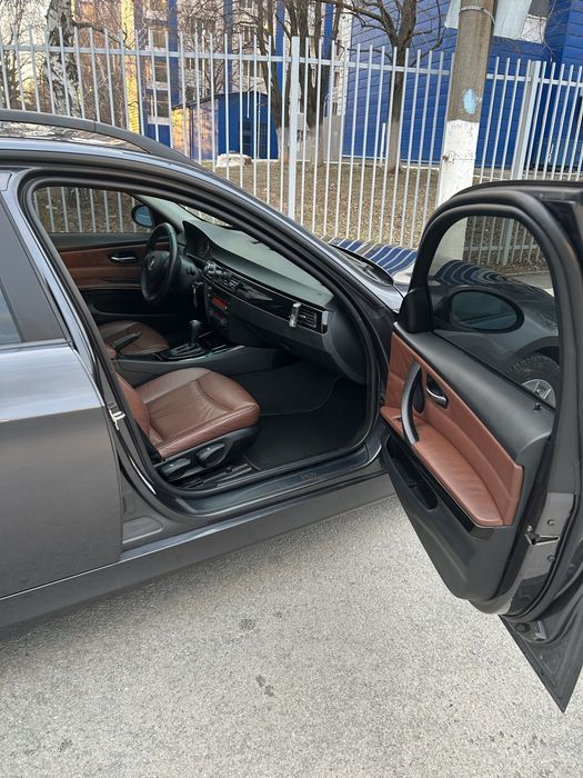 Продам BMB 320 e91