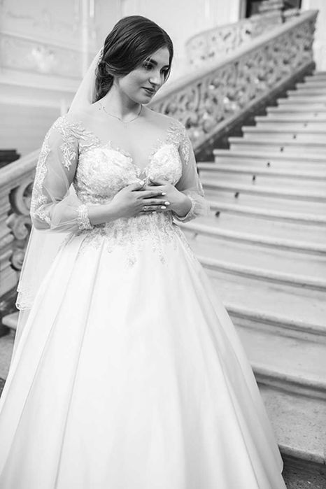 Продам красивое свадебное платье