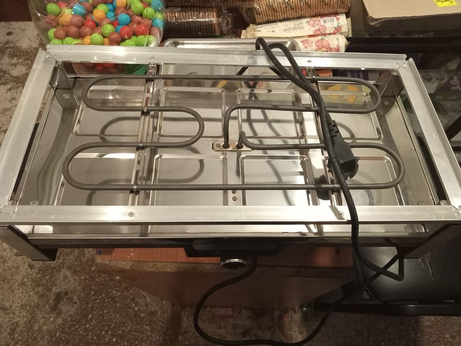 Пристрій для підігріву їжі