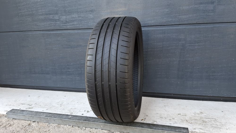 Bridgestone 225/40 R18 Turanza 5.5 mm