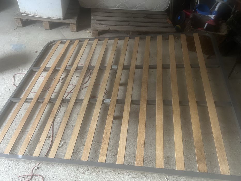 Estrado de cama de casal