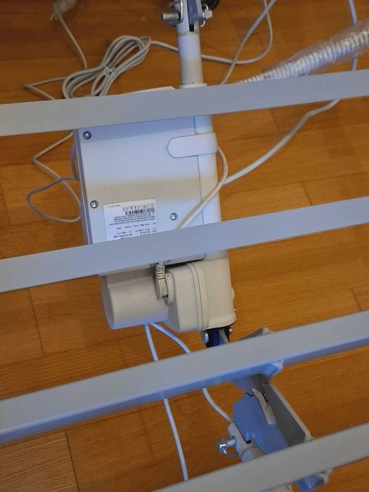 Cama Articulada Elétrica Mefdley Ergo  INVACARE