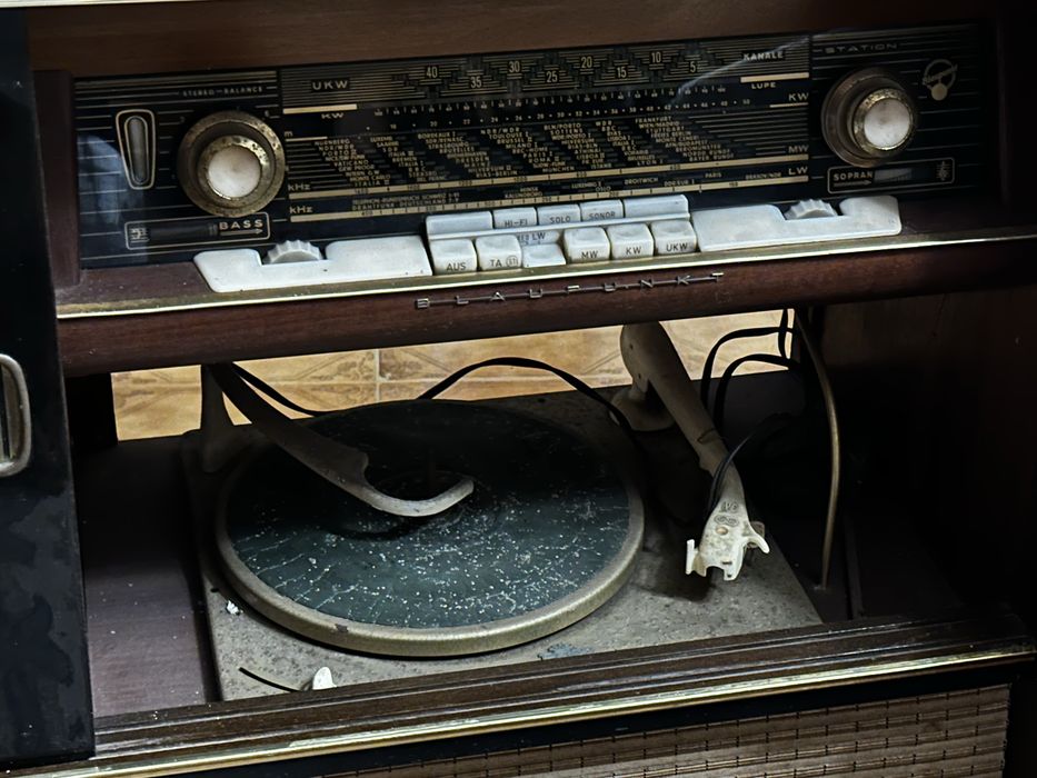 Radio antigo blaukpunt