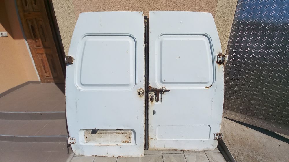 Двері задні ГАЗЕЛЬ