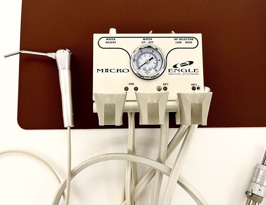 Módulos de Bancada - Engle Dental Systems em óptimo estado / Dentária