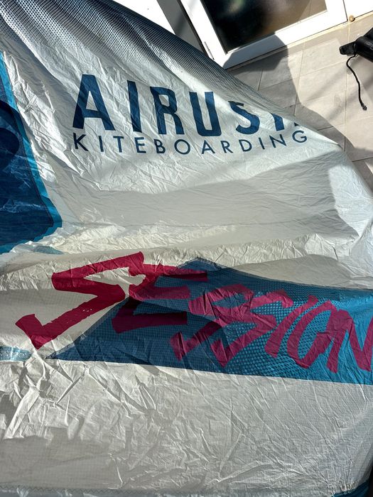Kite Airush Session V2 9m