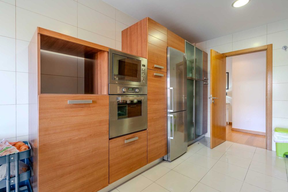 Apartamento T2 para Venda em Queijas
