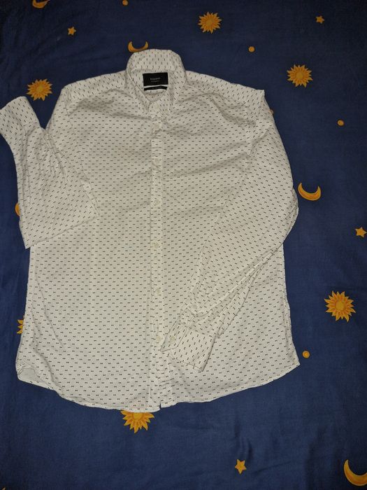 Sprzedam koszule męskie / chłopięce rozm M/L