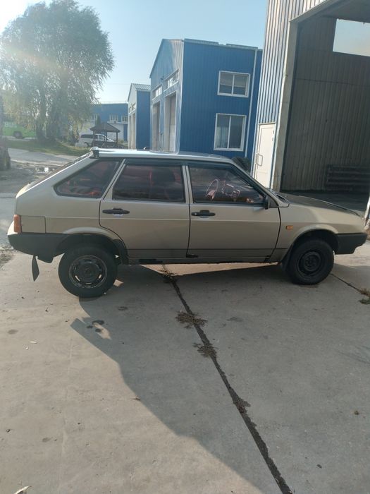 В продажу 2109 2003рік