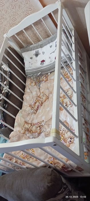 Дитяче   ліжечко