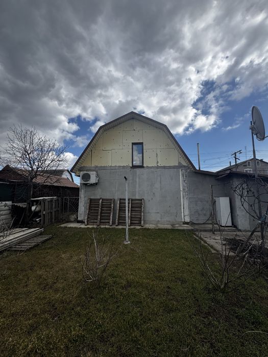 Продам дачу в пригороде Черноморска