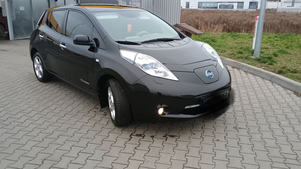 Продам нісан ліф