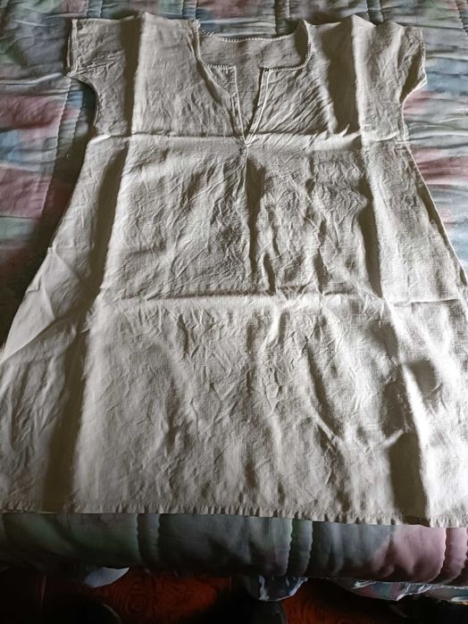 Camisa em linho lisa