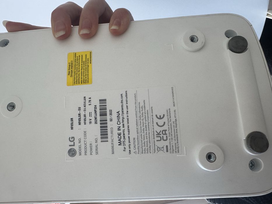 Projektor wyświetlacz LG Cine Beam HF65LSR hdmi