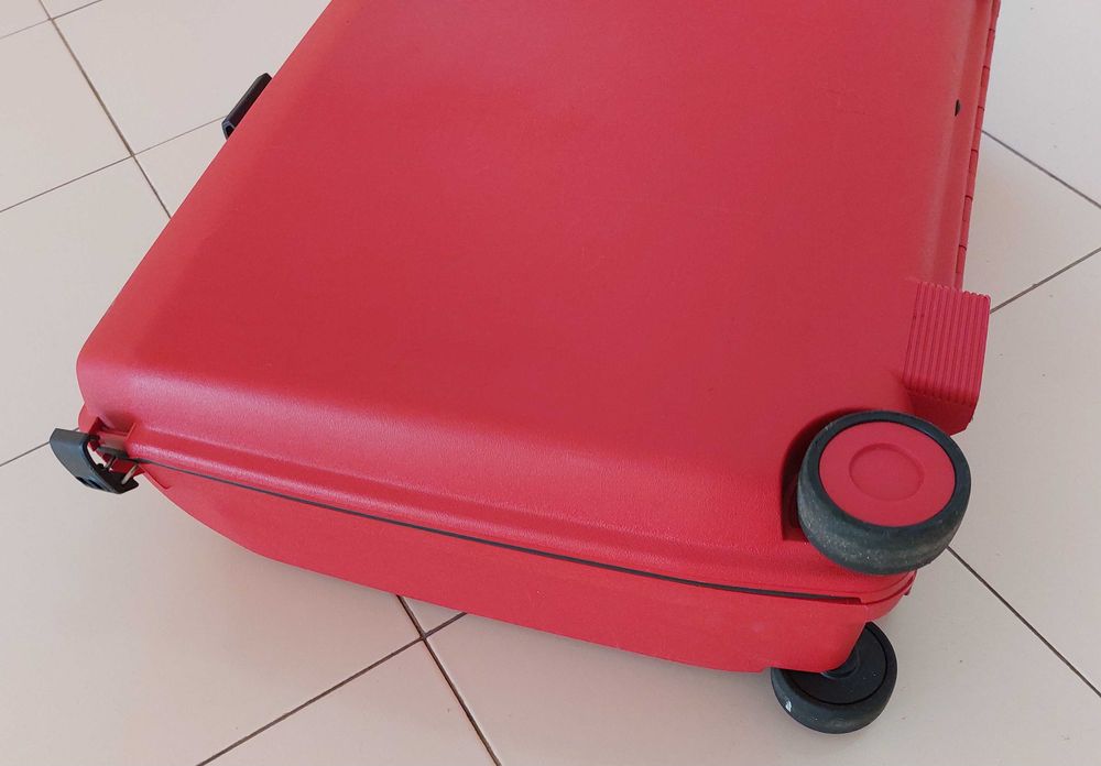 Mala Strong ABS Samsonite