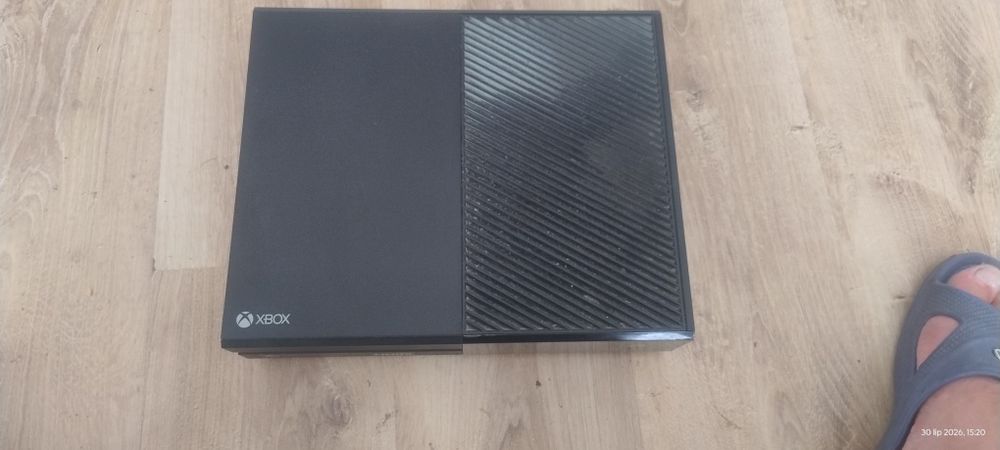 Xbox one model 1540