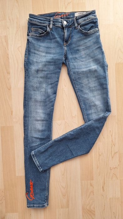 Spodnie skinny low rurki jeansy Guess 24