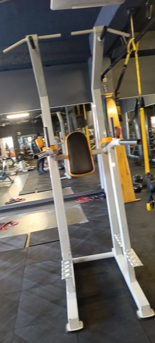 Стаціонарні турнік бруси прес vadzaari комбінований станок