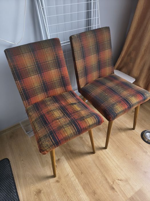 Krzesła PRL patyczaki