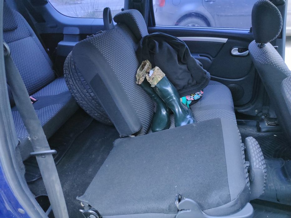 Продам Lada Largus 2015 , 7- мест. Газ/ Бензин