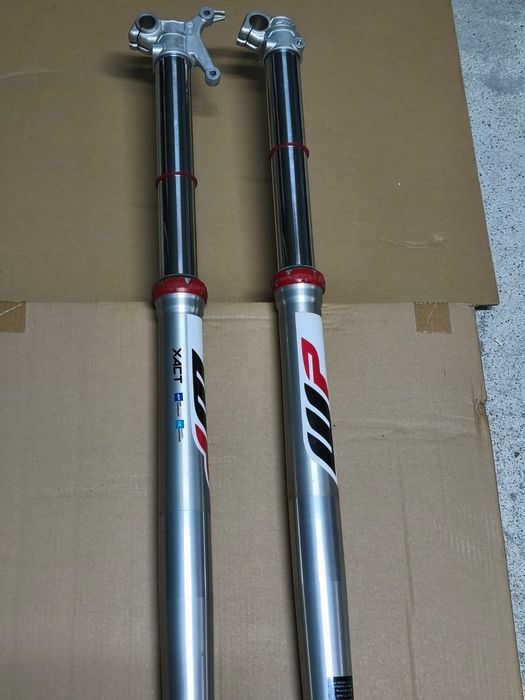 Suspensão WP Xact Aer 48