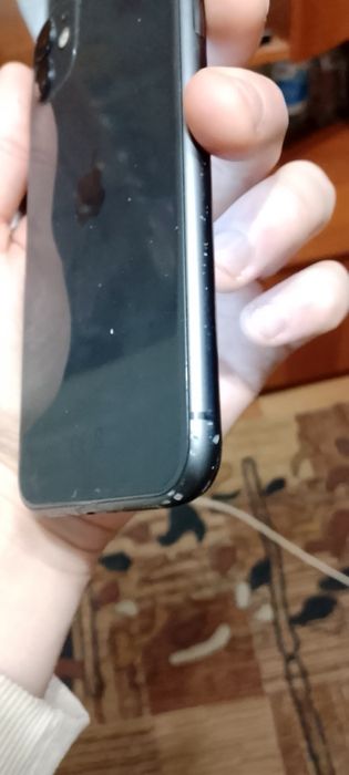 Продам iPhone 11 128GB Neverlock