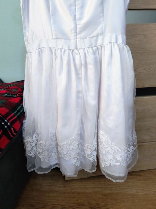 Dziewczęca sukienka marki Cool Club w rozmiarze 152 cm