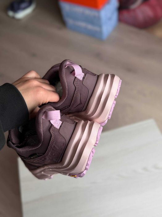HOKA Anaca 2 Low GTX GORE-TEX. Жіночі кросівки. Оригінальні кросівки. Оригінальні. Демісезон
