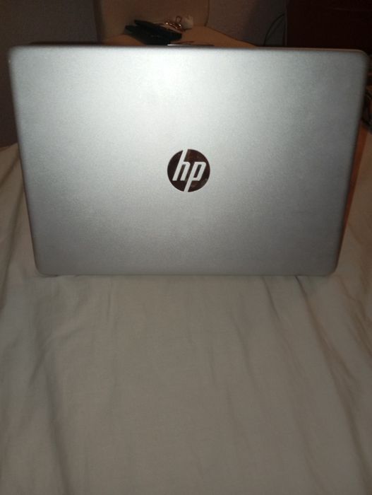 Portátil HP 14s-dq0008np