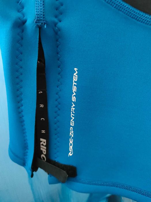 fato surf/ bodyboard ripcurl tamanho M novo