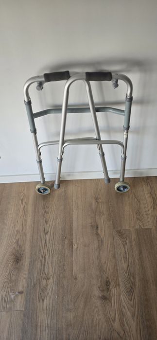 Andarilho articulado