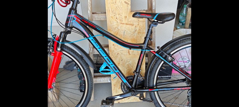 Rower młodzieżowy.